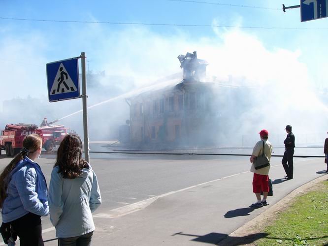 Пожар на ул.Володарского, д. 5а