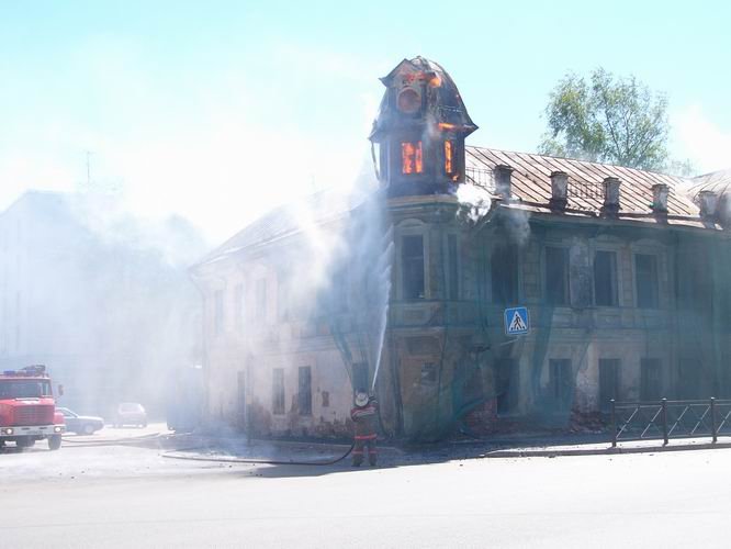 Пожар на ул.Володарского, д. 5а