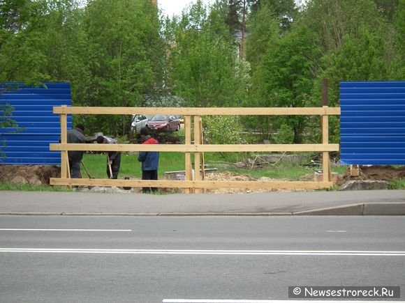 И снова заборы, заборы ...