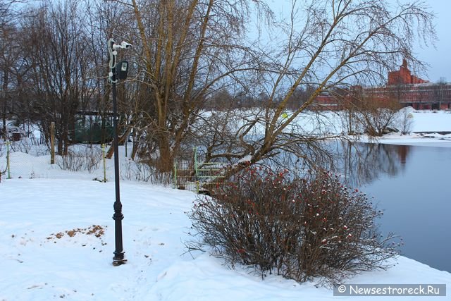 Плотина в Сестрорецке теперь под видеонаблюдением