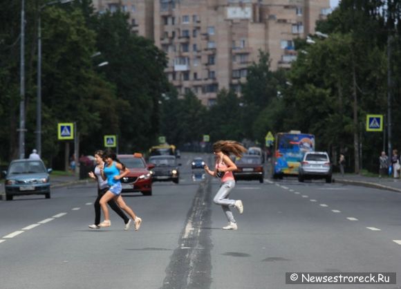 На ул.Володарского стерли двойную сплошную 