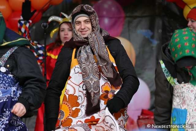 Уходи, зима! В Сестрорецке отметили Масленицу Уходи, зима! В Сестрорецке отметили Масленицу