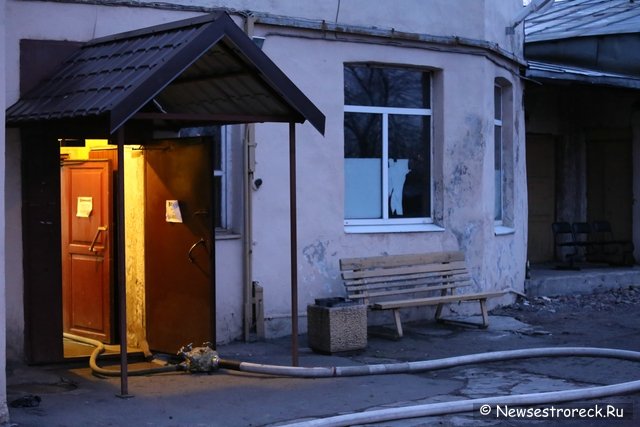 В Сестрорецке горела баня В Сестрорецке горела баня
