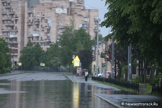 Сегодня с утра Сестрорецк затопило