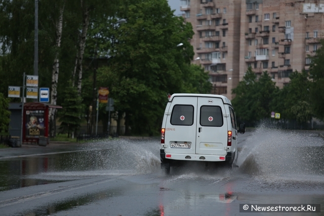 Сегодня с утра Сестрорецк затопило