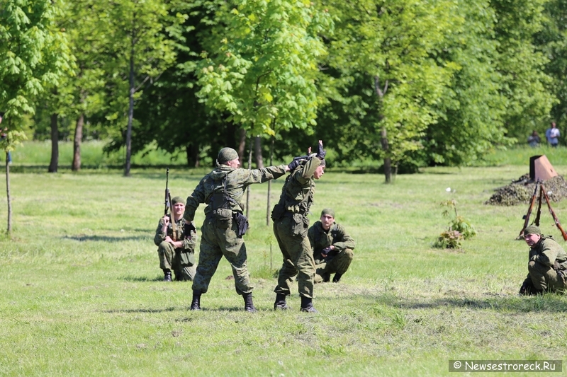 В Сестрорецке отметили День пограничника