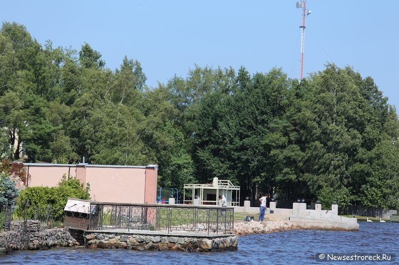 Экологическая прогулка-инспекция по берегозахватам озера Сестрорецкий Разлив