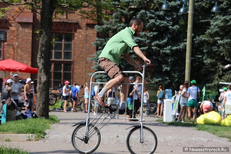 В Сестрорецке состоялся фестиваль «За велогород»