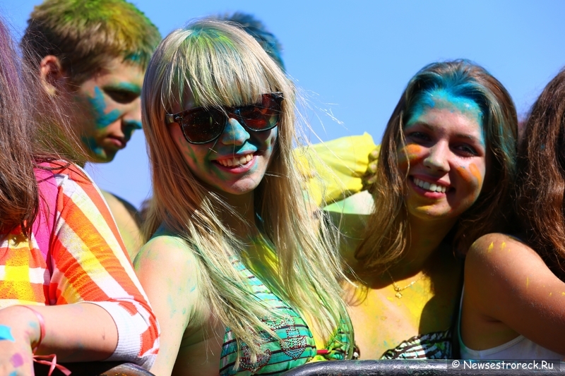 THE COLOR PARTY 2014 в Сестрорецке THE COLOR PARTY 2014 в Сестрорецке