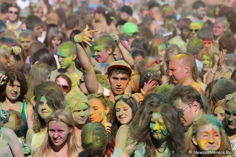 THE COLOR PARTY 2014 в Сестрорецке THE COLOR PARTY 2014 в Сестрорецке