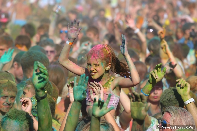 THE COLOR PARTY 2014 в Сестрорецке THE COLOR PARTY 2014 в Сестрорецке