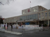 На площади Свободы построят ледяной городок с катком