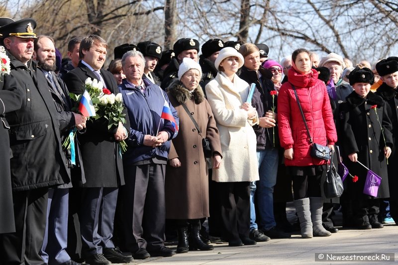 В Сестрорецке отметили День моряка-подводника 2015