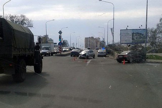 Серьзное ДТП на перекрестке ул.Мосина и Приморского шоссе