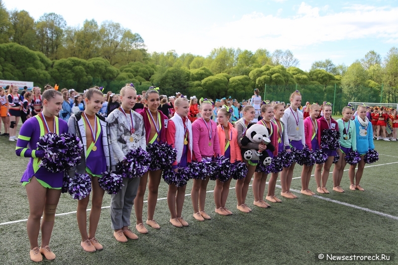 В Сестрорецке прошел открытый Кубок по черлидингу «CHEER OPEN - 2015» В Сестрорецке прошел открытый Кубок по черлидингу «CHEER OPEN - 2015»