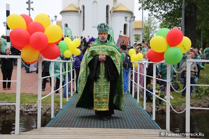 Народный праздник "Троица" прошел в Сестрорецке