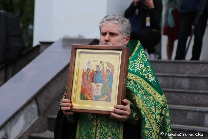 Народный праздник "Троица" прошел в Сестрорецке