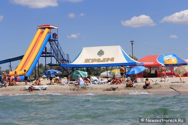 Школьники Курортного района отправятся на летний отдых в Крым