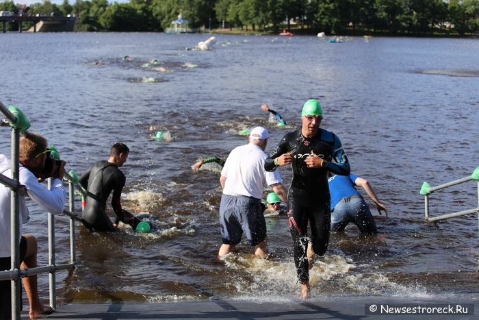 На Петровском Арсенале состоялся A1 TRIATHLON Saint Petersburg 2015