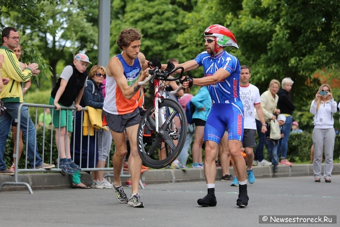 На Петровском Арсенале состоялся A1 TRIATHLON Saint Petersburg 2015