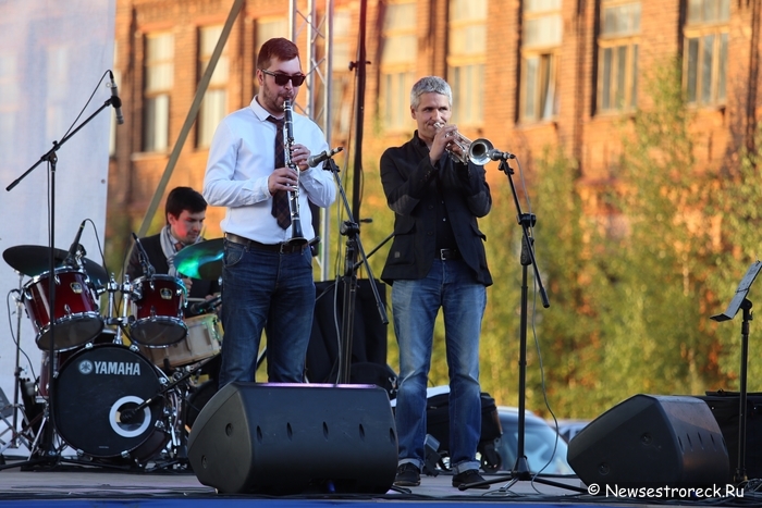 В Сестрорецке прошел фестиваль джазовой музыки "Большой джем"