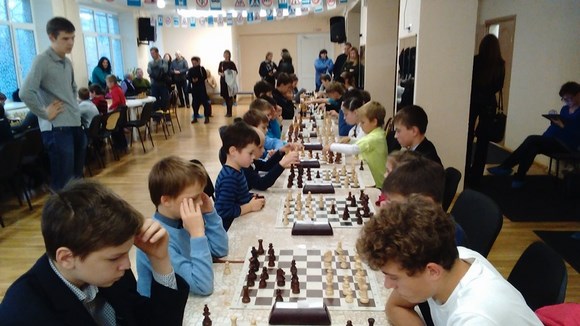 В ДДТ «На реке Сестре» прошел районный турнир по шахматам