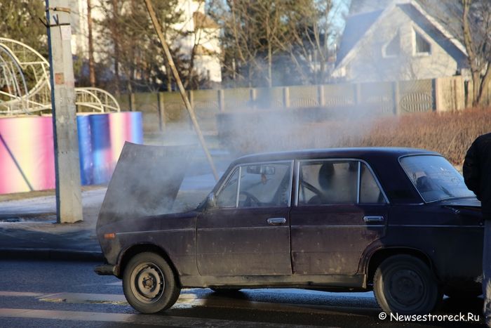 ДТП: BMW догнала «Жигули» ДТП: BMW догнала «Жигули»