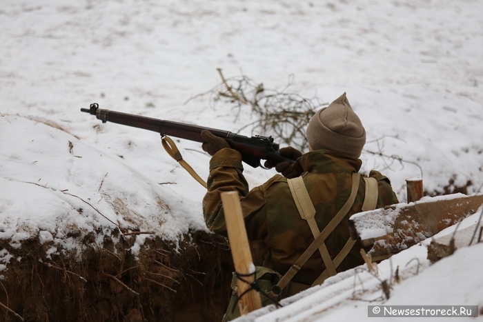 В Сестрорецке состоялась военно-историческая реконструкция "Западный фронт"