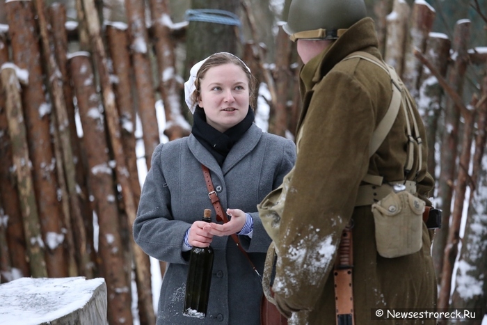 В Сестрорецке состоялась военно-историческая реконструкция "Западный фронт" В Сестрорецке состоялась военно-историческая реконструкция "Западный фронт"