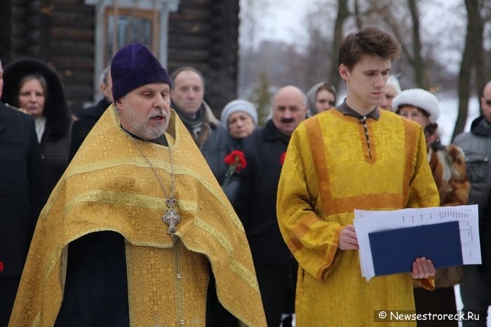 На территории храма Петра и Павла исправляли исторические ошибки На территории храма Петра и Павла исправляли исторические ошибки