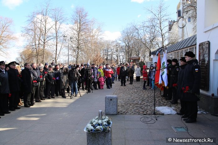 В Сестрорецке отметили 110-летие Подводного флота