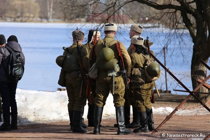 В Сестрорецке отметили 110-летие Подводного флота