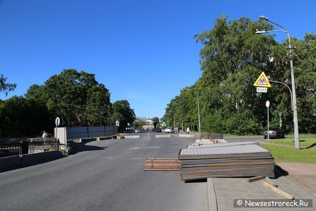 Мост у завода Воскова начали ремонтировать