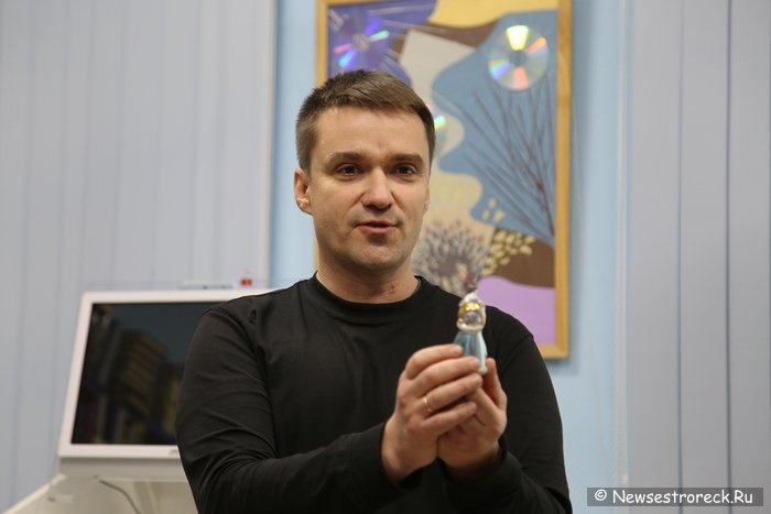 Краеведческая встреча «История ёлочной игрушки» Краеведческая встреча «История ёлочной игрушки»