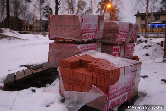 Школу №434 бросили на растерзание мародёрам и вандалам Школу №434 бросили на растерзание мародёрам и вандалам