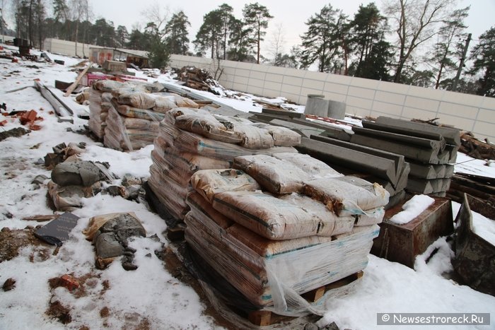 Школу №434 бросили на растерзание мародёрам и вандалам Школу №434 бросили на растерзание мародёрам и вандалам