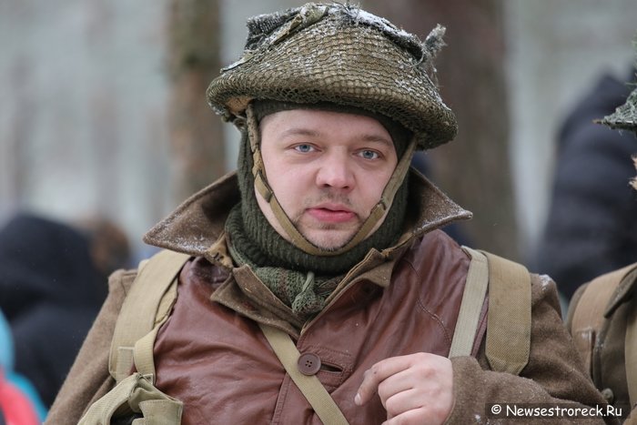 В Сестрорецке прошел военно-исторический фестиваль «Западный фронт» В Сестрорецке прошел военно-исторический фестиваль «Западный фронт»