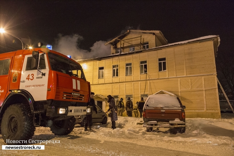 В Сестрорецке горел железнодорожный вокзал