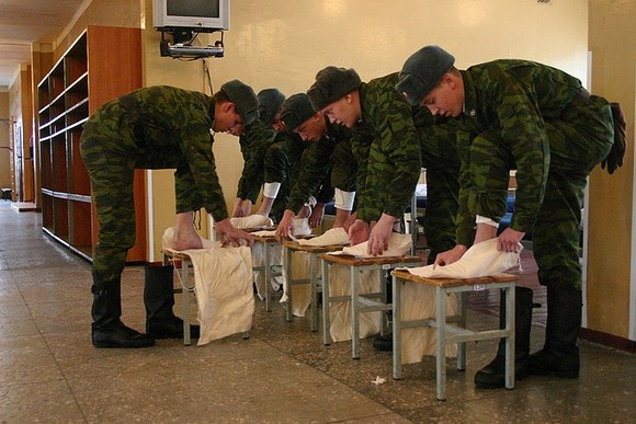 Школьников Курортного района готовят в призывники