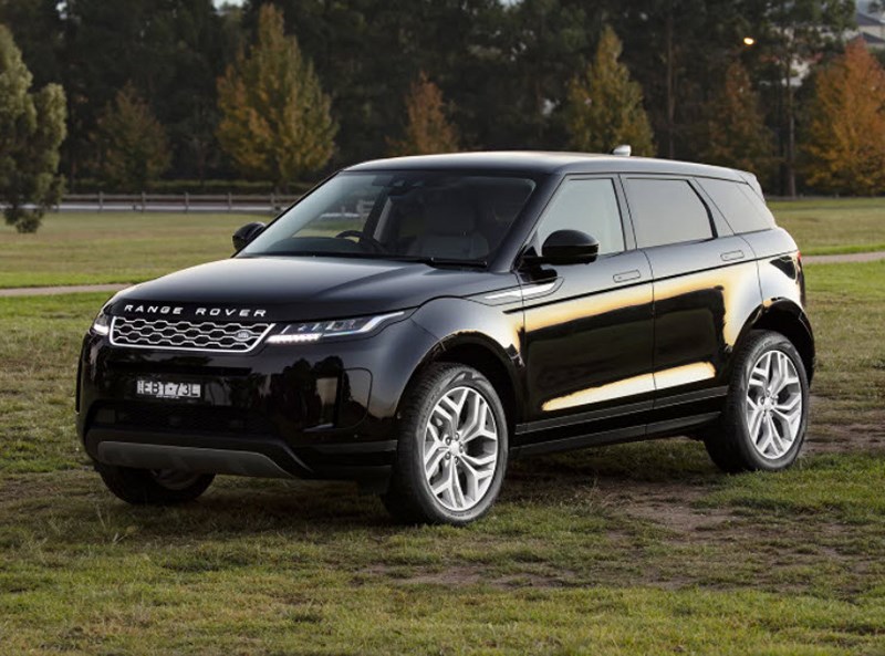 Бизнесмен из Сестрорецка лишился Land Roverа за 5,8 млн рублей