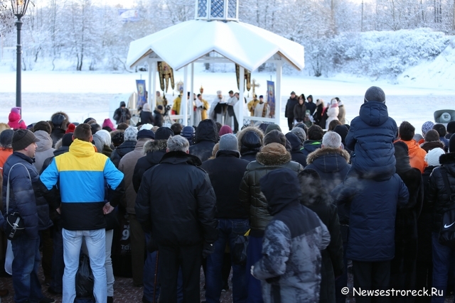 Православные отметили Крещение в Сестрорецке