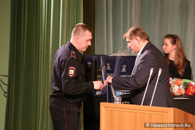Работа органов местного самоуправления г.Сестрорецка в 2013 году признана удовлетворительной