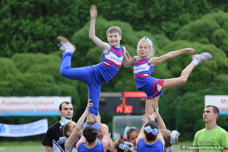 В Сестрорецке прошел открытый Кубок по черлидингу «CHEER OPEN»
