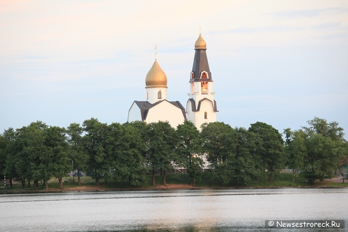 Капсула с грунтом с подлодки «Сомъ» будет храниться в храме Петра и Павла