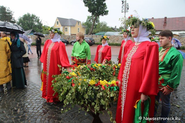 Праздник Святой Троицы отметили в Сестрорецке